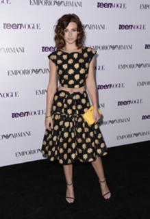 Aly Michalka feet photo thumbnail