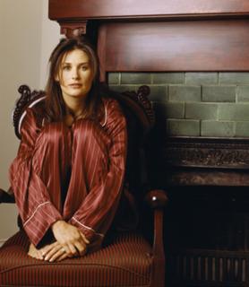 Demi Moore feet photo thumbnail