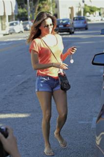 Eva Longoria feet photo thumbnail