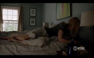 Claire Danes feet photo thumbnail