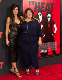Sandra Bullock feet photo thumbnail