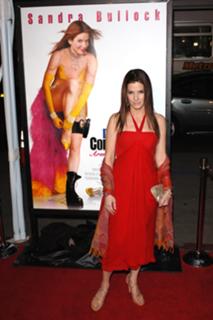 Sandra Bullock feet photo thumbnail