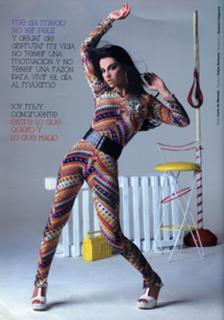 Maite Perroni feet photo thumbnail