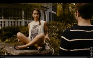 Jessica Alba feet photo thumbnail