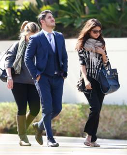 Selena Gomez feet photo thumbnail