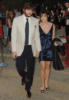 Demi Moore feet photo thumbnail