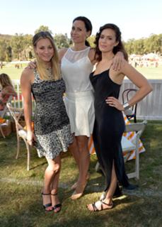 Mandy Moore feet photo thumbnail