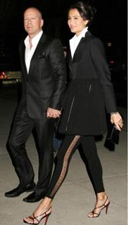 Emma Heming Willis feet photo 5