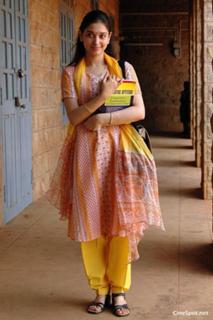 Tamannaah Bhatia feet photo thumbnail