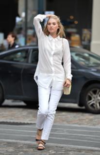 Elsa Hosk feet photo thumbnail