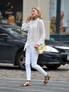Elsa Hosk feet photo thumbnail