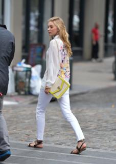 Elsa Hosk feet photo thumbnail