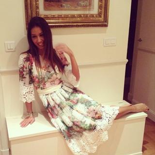 Elisabetta Gregoraci feet photo thumbnail