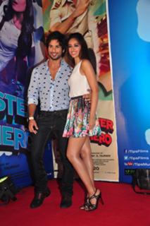 Ileana D'Cruz feet photo thumbnail