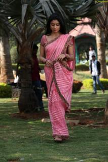 Shriya Saran feet photo thumbnail