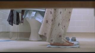 Debra Messing feet photo thumbnail