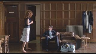 Debra Messing feet photo thumbnail