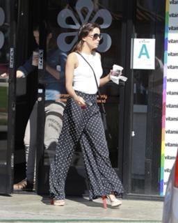Eva Longoria feet photo thumbnail