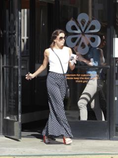 Eva Longoria feet photo thumbnail