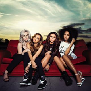 Perrie Edwards feet photo thumbnail