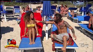 Giorgia Palmas feet photo thumbnail