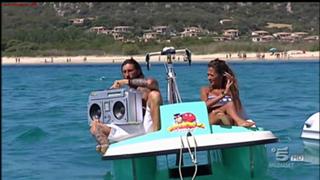 Giorgia Palmas feet photo thumbnail