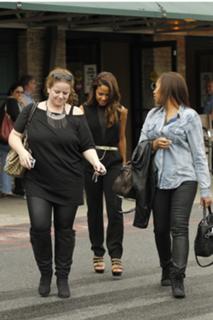 Christina Milian feet photo thumbnail