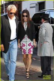 Sandra Bullock feet photo thumbnail