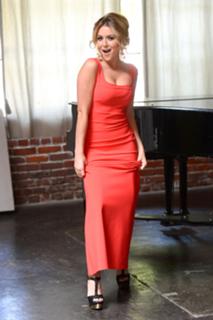Alexa PenaVega feet photo thumbnail