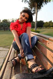 Shriya Saran feet photo thumbnail