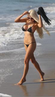 Courtney Stodden feet photo thumbnail