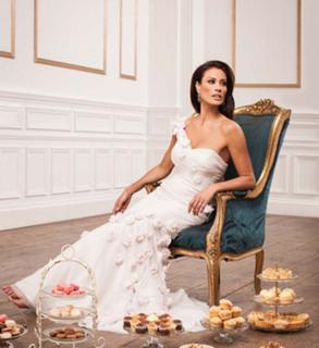 Melanie Sykes feet photo thumbnail