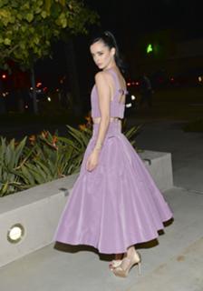 Krysten Ritter feet photo thumbnail