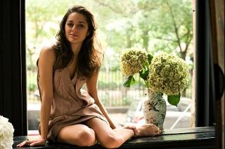Marion Cotillard feet photo thumbnail