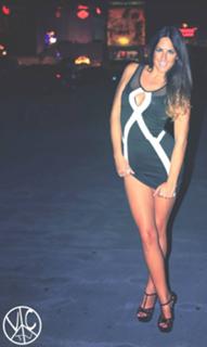 Claudia Romani feet photo thumbnail