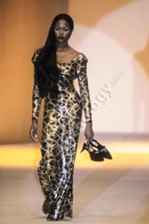 Naomi Campbell feet photo thumbnail