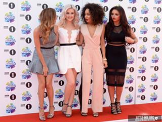 Jade Thirlwall feet photo thumbnail
