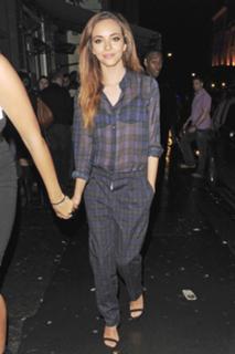 Jade Thirlwall feet photo thumbnail