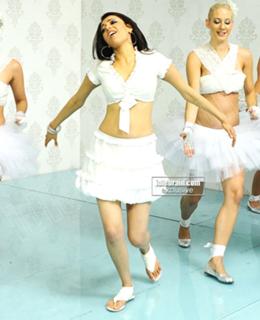 Kajal Aggarwal feet photo thumbnail