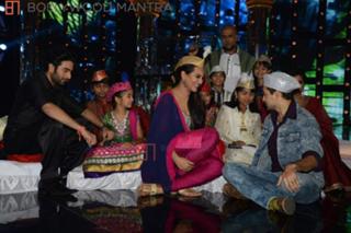 Sonakshi Sinha feet photo thumbnail