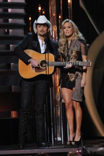 Carrie Underwood feet photo thumbnail