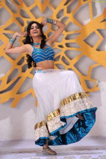 Kriti Kharbanda feet photo thumbnail