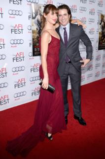 Juliette Lewis feet photo thumbnail