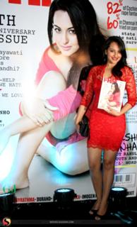 Sonakshi Sinha feet photo thumbnail