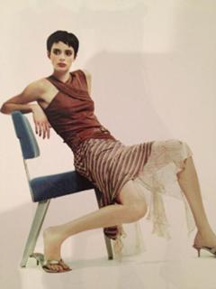 Krysten Ritter feet photo thumbnail