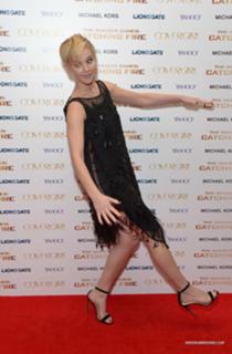 Jennifer Lawrence feet photo thumbnail