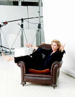 Emma Thompson feet photo thumbnail