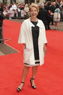Emma Thompson feet photo thumbnail