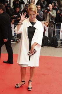 Emma Thompson feet photo thumbnail