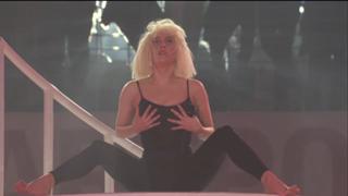 Lady Gaga feet photo thumbnail
